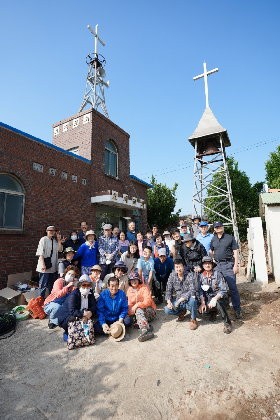 2022년 6월 6일 신안 압해도 효지교회(황가연목사 시무)방문(남신도회)